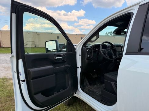 New 2025 GMC Sierra 3500 Pro w/ Convenience Package AWD/4WD image 12