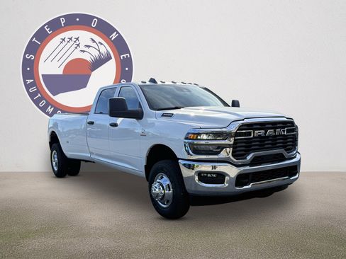 New 2026 RAM 3500 Tradesman w/ Chrome Appearance Group A image 2