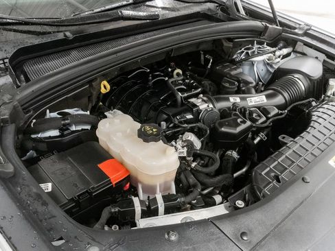 Certified 2024 Jeep Grand Cherokee Altitude AWD/4WD image 4