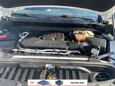 Used 2023 Chevrolet Silverado 1500 Custom AWD/4WD image 19