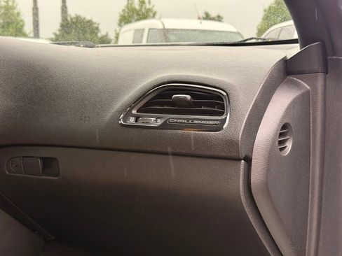 Used 2019 Dodge Challenger R/T Scat Pack RWD image 28