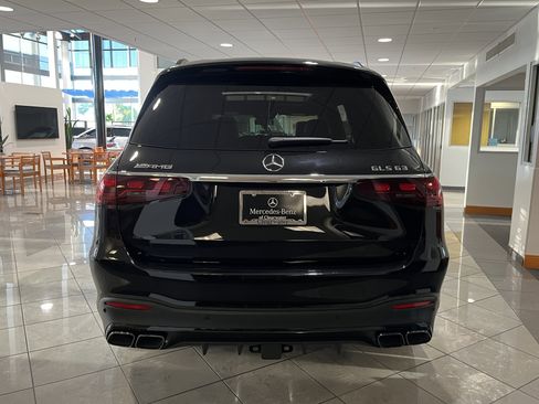 New 2026 Mercedes-Benz GLS 63 AMG 4MATIC image 4