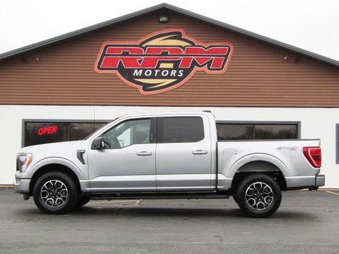 Used 2023 Ford F150 XLT w/ Equipment Group 302A High AWD/4WD image 4