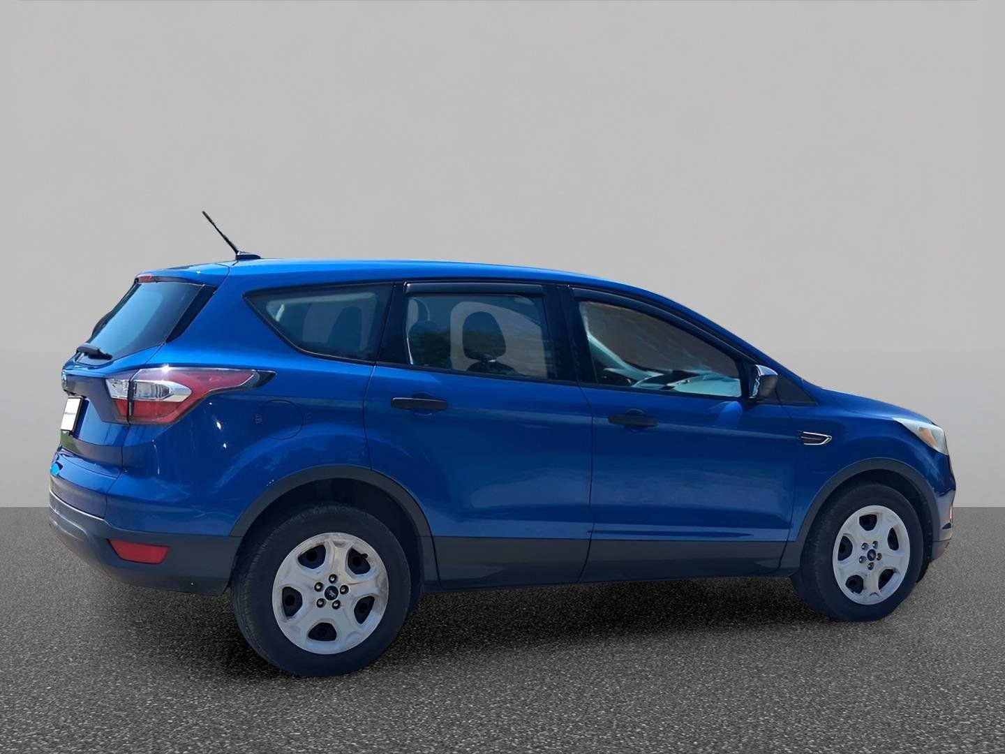 Used 2017 Ford Escape S FWD image 6
