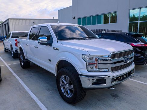 Used 2019 Ford F150 King Ranch w/ Equipment Group 601A Luxury AWD/4WD image 2