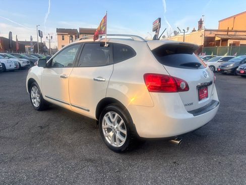 Used 2012 Nissan Rogue SL AWD/4WD image 4