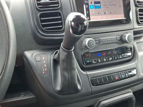 Used 2023 RAM ProMaster 2500 FWD image 14