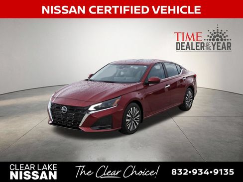 Certified 2024 Nissan Altima 2.5 SV w/ SV Premium Package FWD image 4