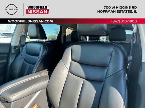 Certified 2024 Nissan Murano SV w/ SV Midnight Edition Package image 25