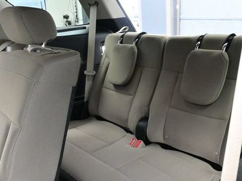 Used 2023 Ford Explorer 4WD image 25