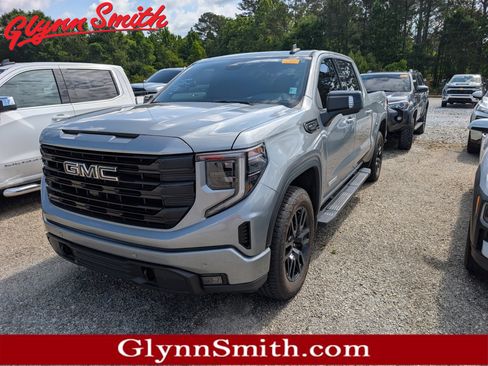 Used 2024 GMC Sierra 1500 Elevation w/ Elevation Premium Package AWD/4WD image 1