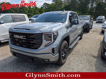Used 2024 GMC Sierra 1500 Elevation w/ Elevation Premium Package