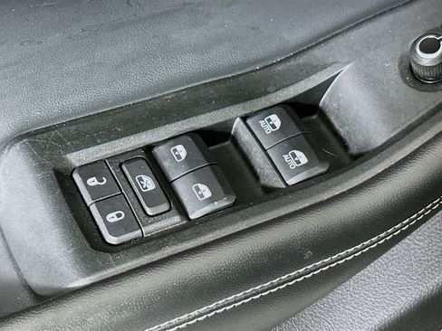 Used 2021 Jeep Grand Cherokee L Limited AWD/4WD image 14