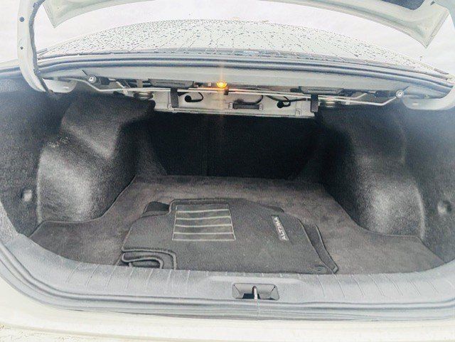 Used 2025 Nissan Altima 2.5 SV FWD image 12