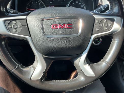 Used 2019 GMC Terrain SLE image 10