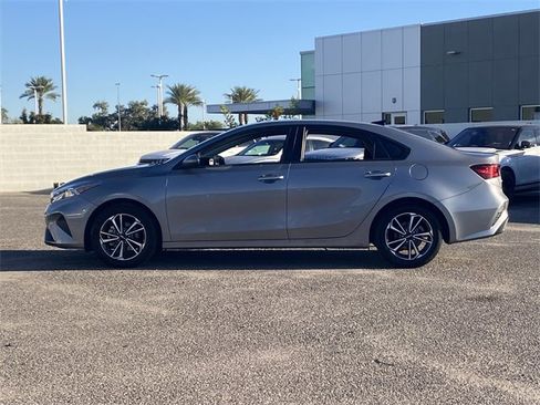Used 2023 Kia Forte LXS w/ LXS Technology Package image 30