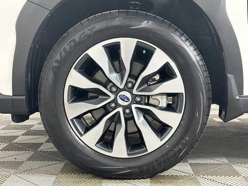 Used 2023 Subaru Outback Touring image 30