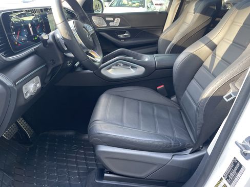 Certified 2023 Mercedes-Benz GLS 580 4MATIC image 21