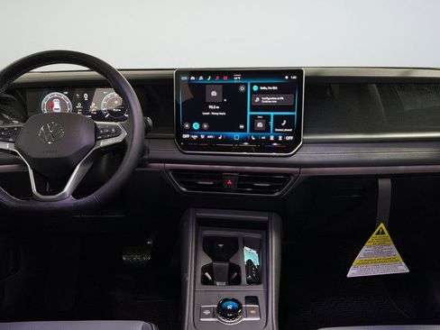 New 2026 Volkswagen Tiguan SE image 33