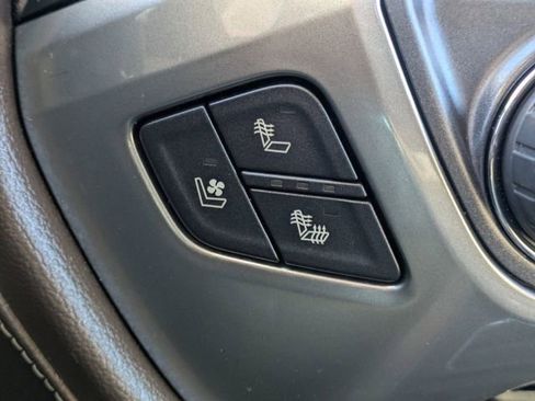 Used 2018 Chevrolet Silverado 1500 LTZ Z71 w/ LTZ Plus Package image 22