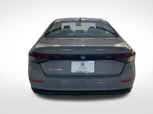 Used 2025 Honda Accord SE image 4