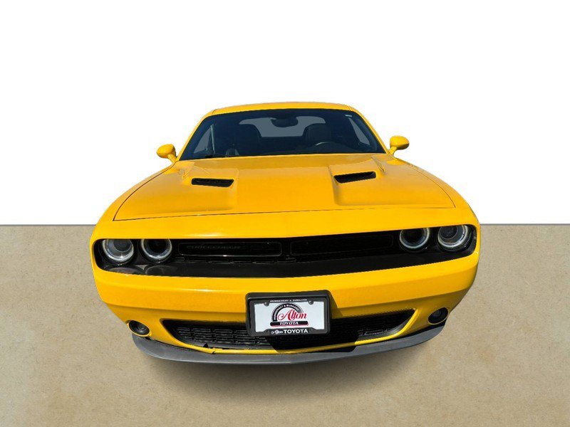 Used 2017 Dodge Challenger SXT Plus RWD image 9