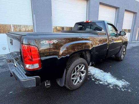 Used 2011 GMC Sierra 1500 W/T image 7