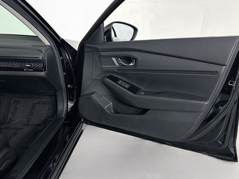 Used 2025 Honda Accord Touring image 24