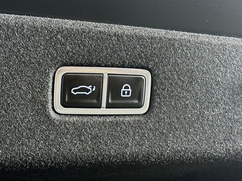 Used 2024 Hyundai Ioniq 6 SEL RWD image 29