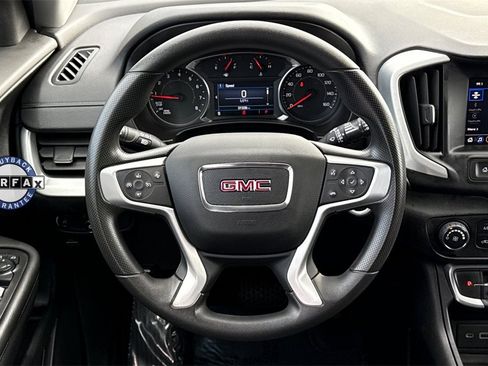 Used 2024 GMC Terrain SLE image 19