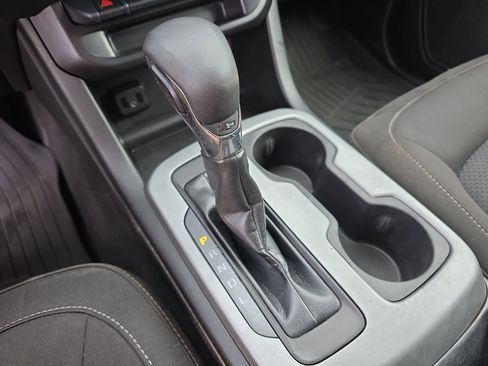 Used 2022 Chevrolet Colorado LT image 22