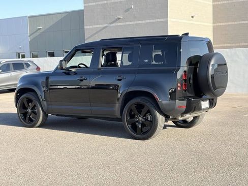 Used 2024 Land Rover Defender 110 S AWD/4WD image 30