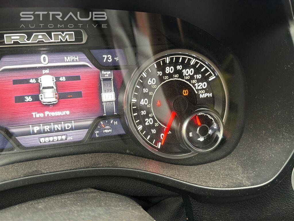 Used 2019 RAM 1500 Laramie AWD/4WD image 22