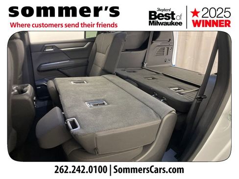 Used 2025 GMC Acadia Elevation image 29