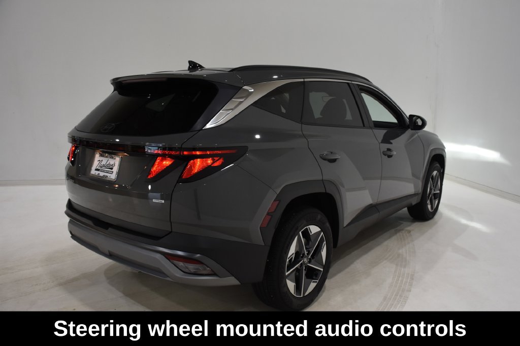Used 2026 Hyundai Tucson SEL Plus AWD/4WD image 5