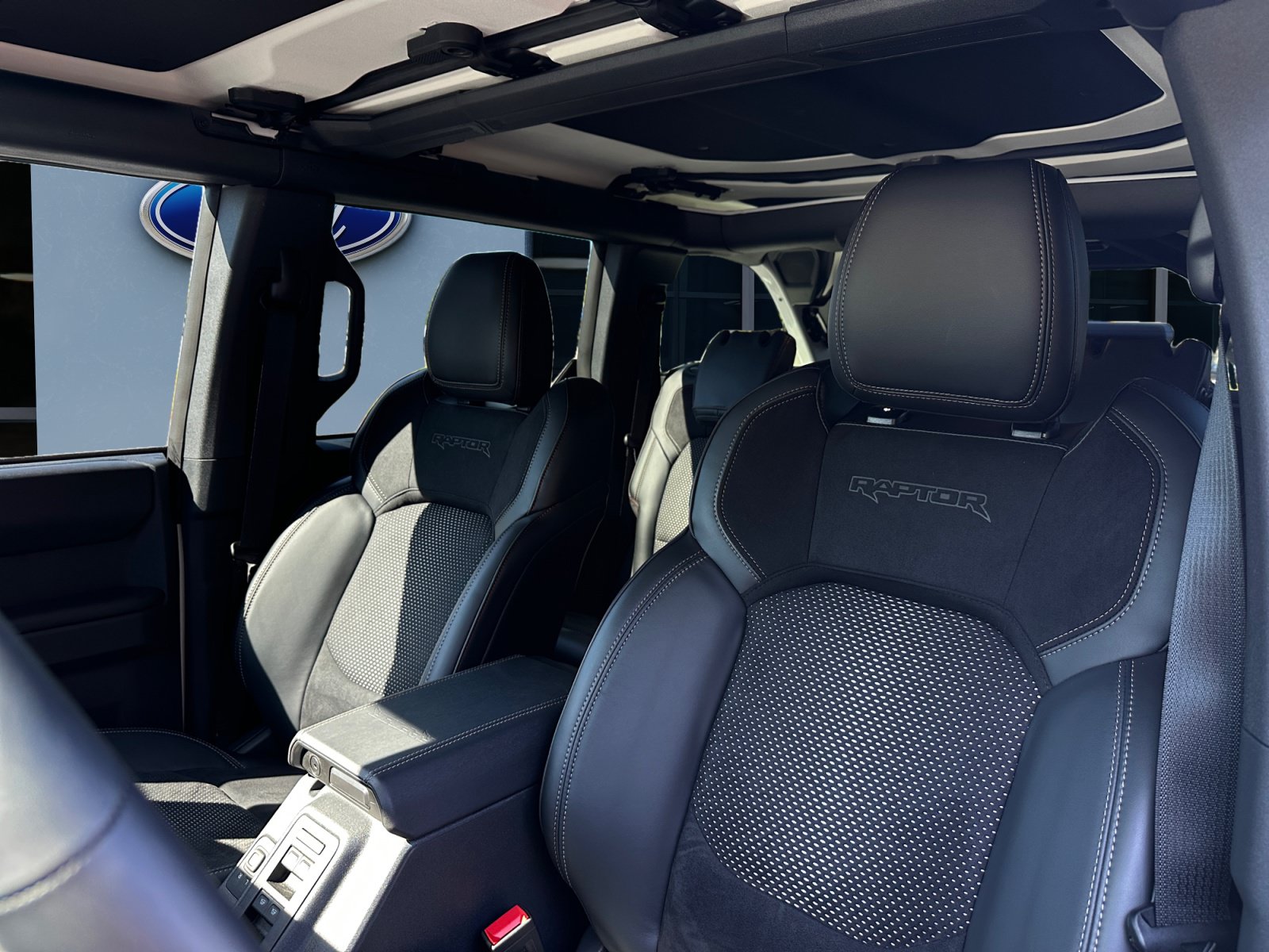Used 2026 Ford Bronco Raptor AWD/4WD image 11