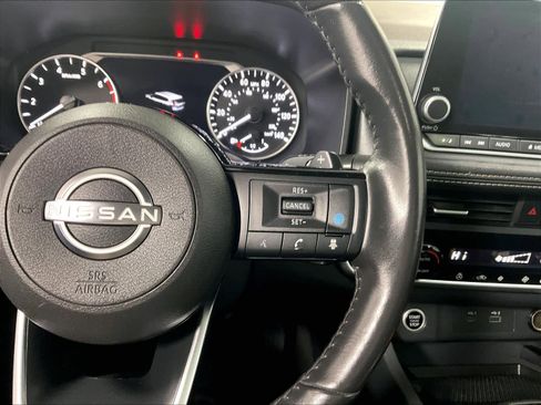 Certified 2023 Nissan Rogue SV w/ SV Premium B Package image 24