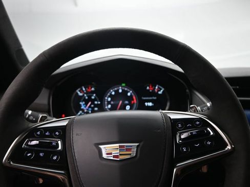 Used 2018 Cadillac CTS V w/ Carbon Fibre Package RWD image 13