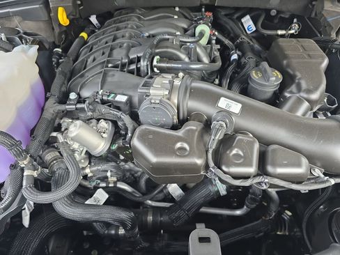 New 2025 Jeep Grand Cherokee Limited w/ Black Appearance Package image 31