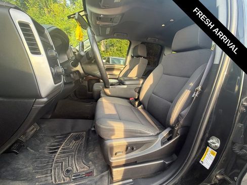 Used 2017 GMC Sierra 1500 SLE w/ SLE Value Package AWD/4WD image 7
