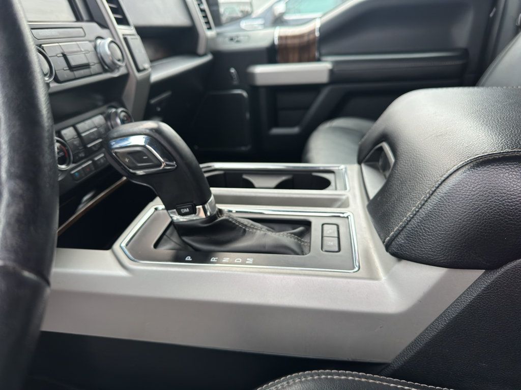 Used 2019 Ford F150 Lariat w/ Equipment Group 502A Luxury AWD/4WD image 19