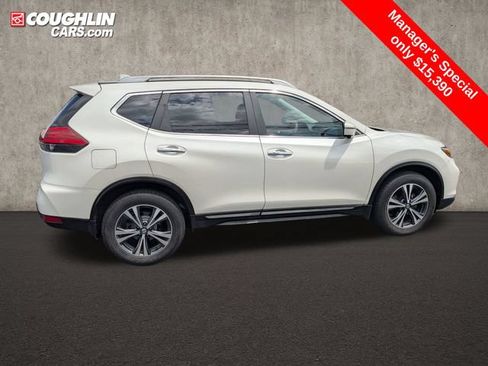 Used 2017 Nissan Rogue SL AWD/4WD image 8