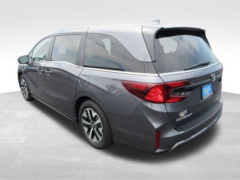 Used 2025 Honda Odyssey EX-L image 3