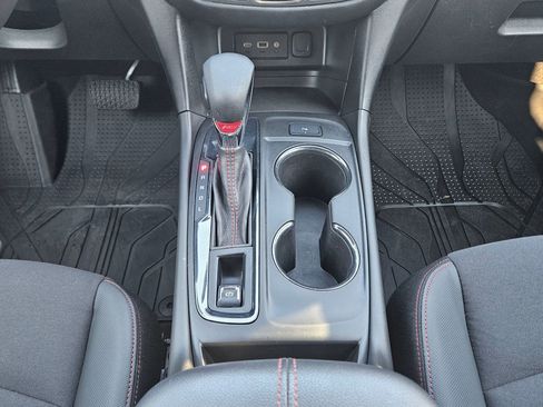 Used 2022 Chevrolet Equinox RS w/ LPO, Floor Liner Package image 12