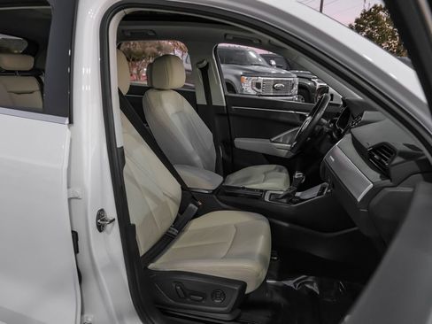 Used 2021 Audi Q3 2.0T Premium w/ Convenience Package image 35