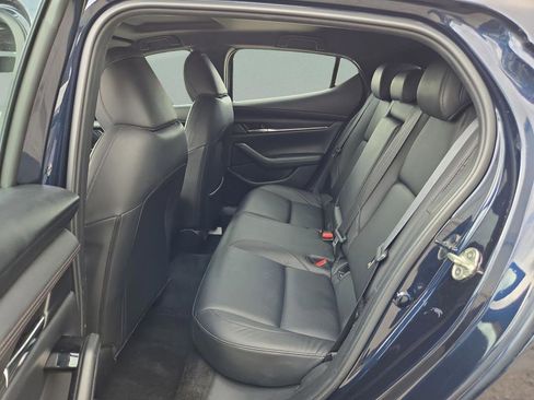 Used 2023 MAZDA MAZDA3 s image 31
