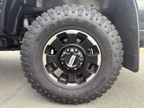 Used 2025 Ford F350 Lariat w/ Lariat Ultimate Package image 12