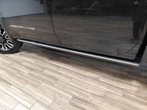 Used 2021 GMC Sierra 2500 Denali w/ Denali Ultimate Package image 23