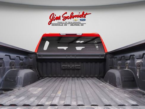 Used 2023 GMC Sierra 1500 Elevation w/ X31 Off-Road Package AWD/4WD image 34