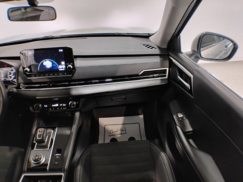 Used 2023 Mitsubishi Outlander SE image 80